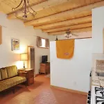 Сasa de vacaciones Casita Bee, Private Retreat In *
