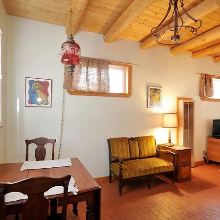 Casita Bee, Private Retreat In Holiday home Santa Fe